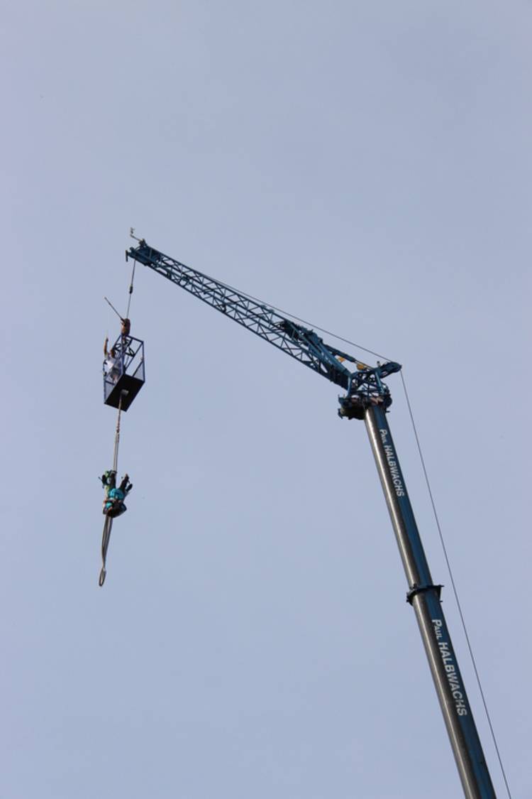 Saut à lélastique