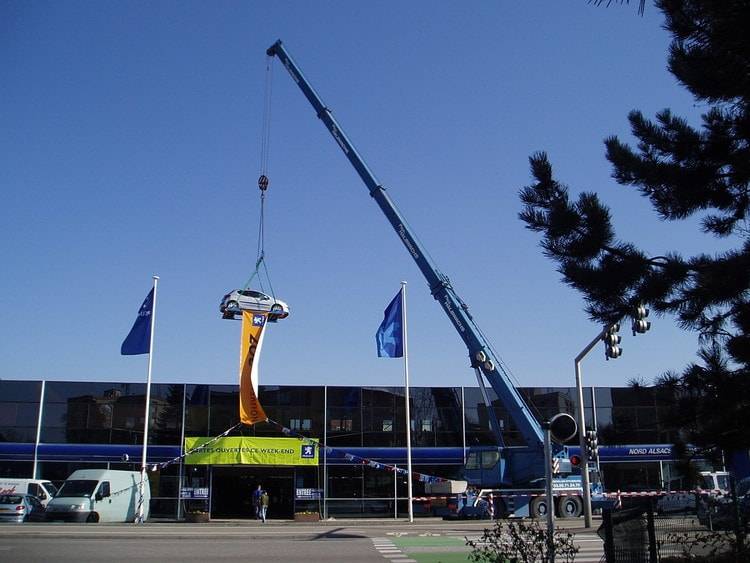 Grue levage à Monswiller
